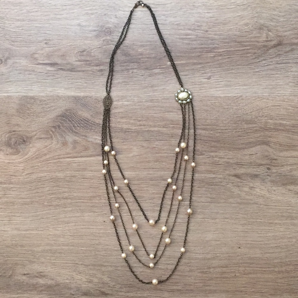 Anthropologie antique chain necklace with pearls